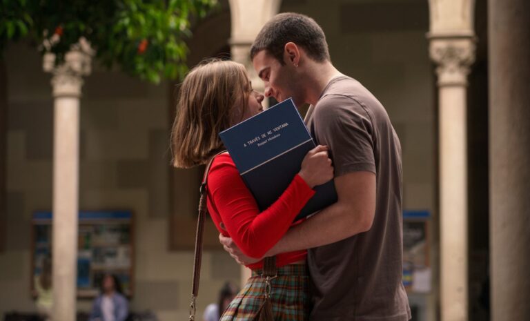 À travers ma fenêtre 2 le teaser du film romantico-sexy enfin dévoilé !